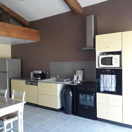 Le De Pierre Et Henri Feriehus